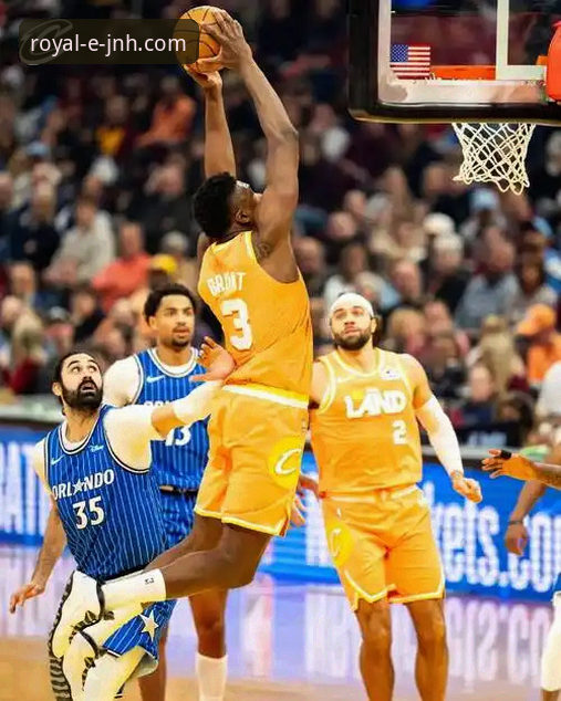 骑士魔术对攻战详解：米切尔42分引领，哈登关键球定乾坤